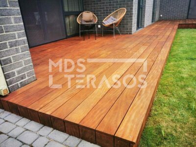 Puidust terrassikomplekt