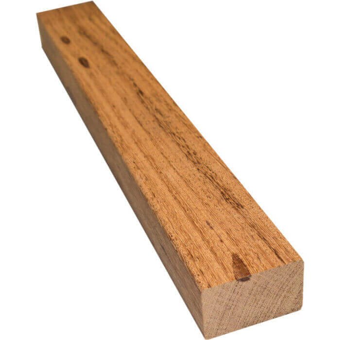 Täispuidust pruss 45x68x3350 - Image 1